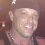 Shawn Dean Comparto